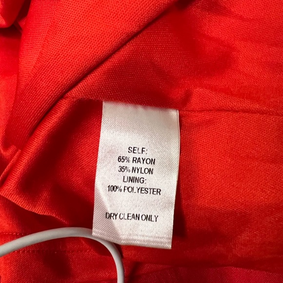 Lulu’s dress size medium - Picture 4 of 8